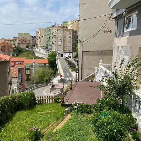 Con Jardin Y Vistas En El Centro De Apartment