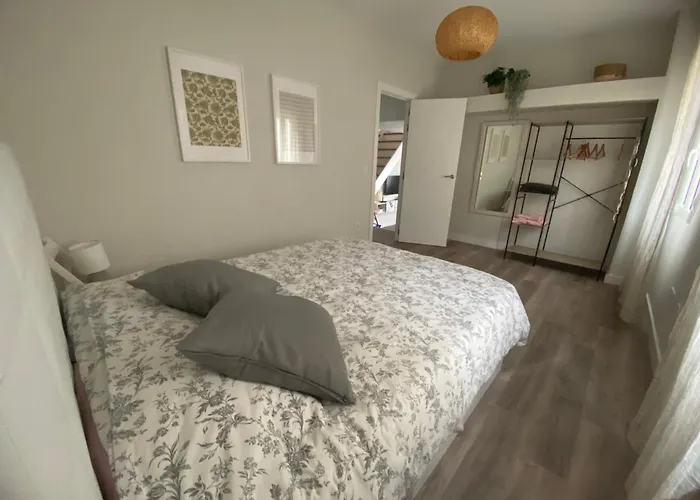 Appartement Con Jardin Y Vistas En El Centro De